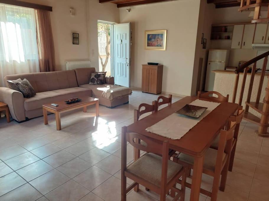 Anna'S House Villa Anavyssos Bagian luar foto